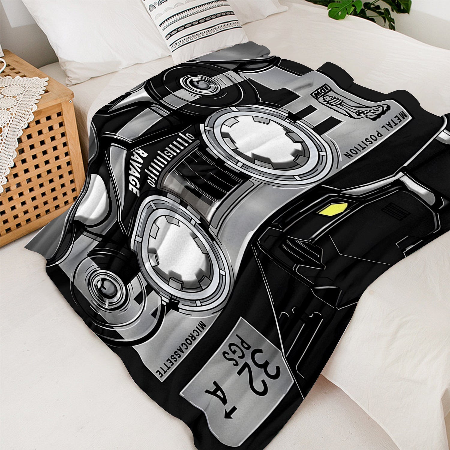 Flannel Fleece Throw Blanket with Retro Music Tape Player Design for Sofa Bed Travel Camping