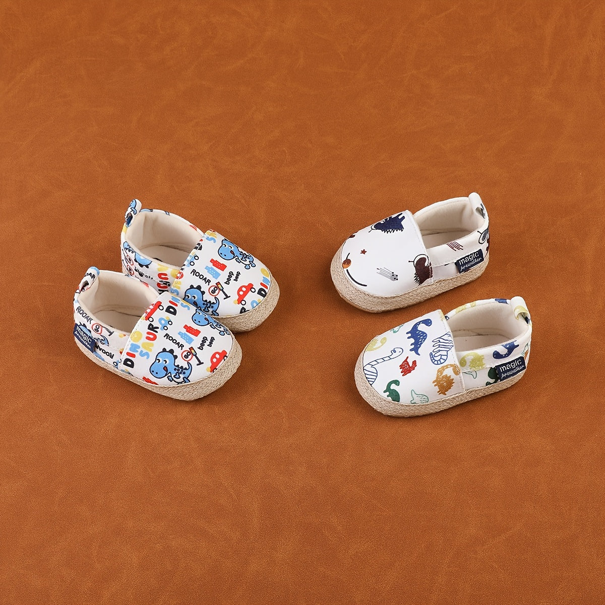 Zapatillas slip-on para bebés niños y niñas, patrón de animales de dibujos animados, de caña baja, tela, plantilla de EVA, suela de PU, casual para todas las estaciones