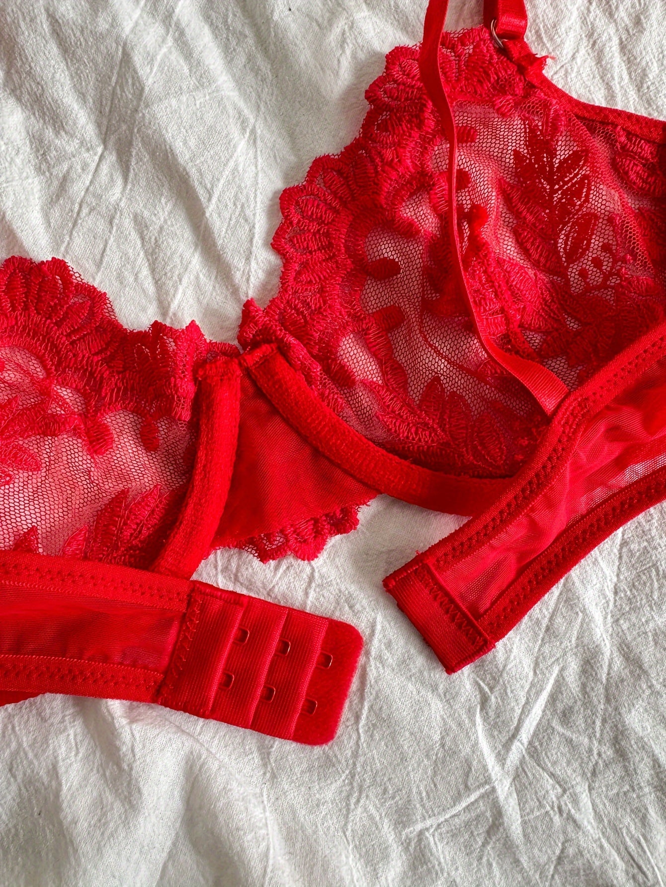 Women's Floral Embroidered Lingerie Set with Underwire Bra and Mesh Thongs