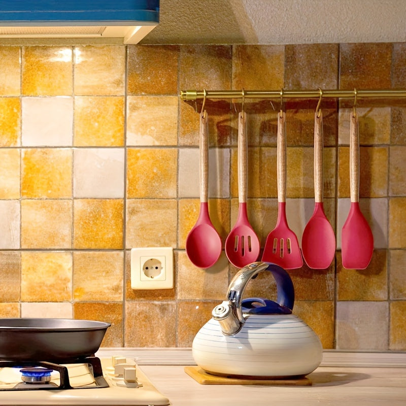 Set of 5 Non-Stick Kitchen Utensils with Wooden Handles for Frying and Cooking