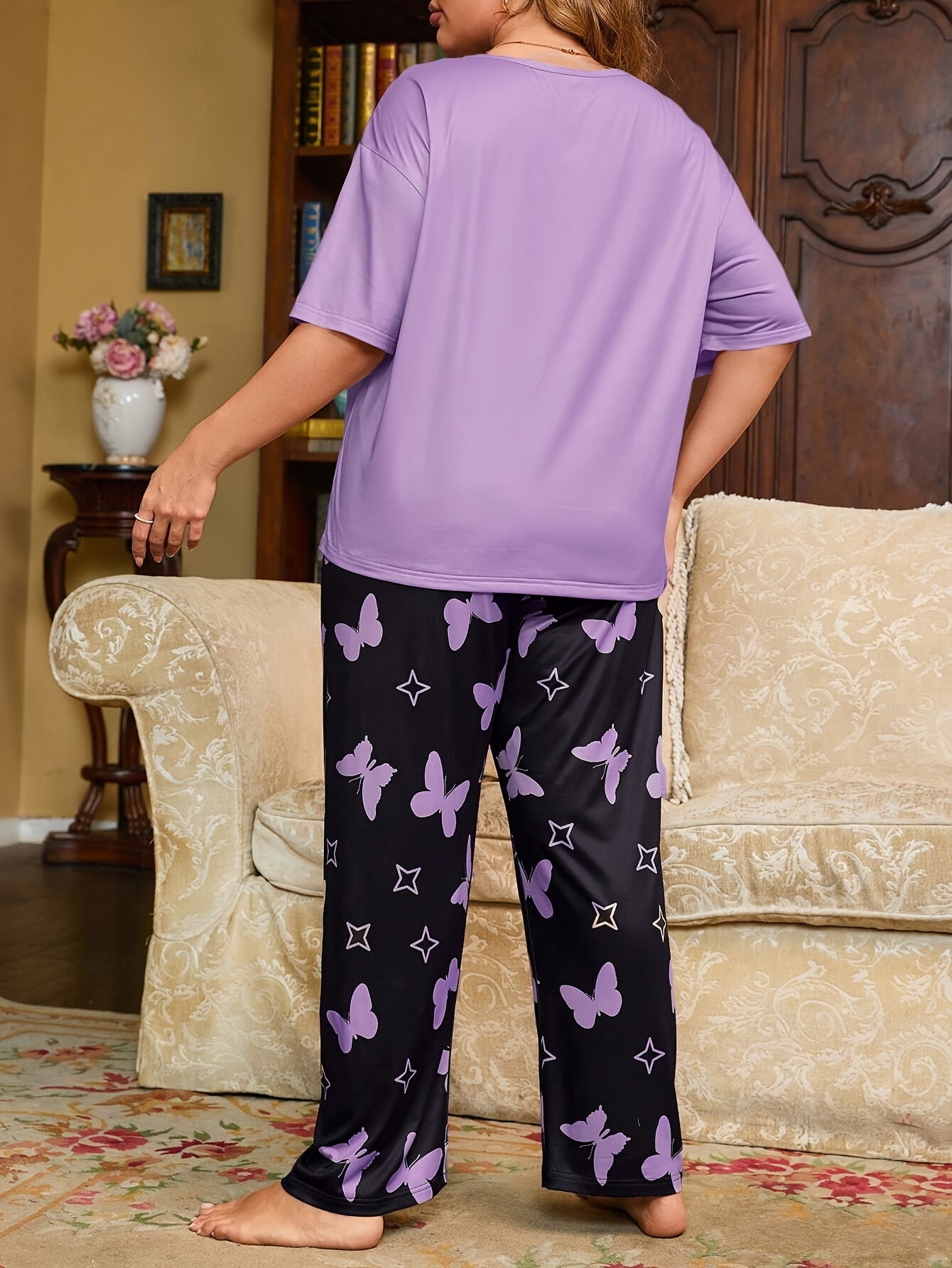 Women's Pajama Set with Butterfly and Heart Print Polyester Elastane Short Sleeve Crew Neck