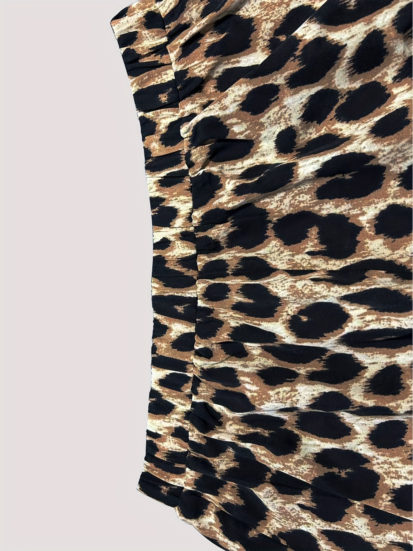 Pantalones cortos de talla grande con estampado de leopardo y detalle de borla, ropa ligera y transpirable para verano