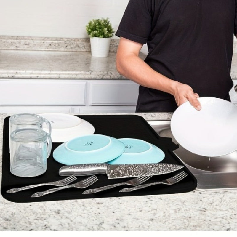 Silicone quritish matritsasi kvadratli sink himoyachisi, drenaj teshiklari bilan, sirpanishga qarshi, issiqlikka chidamli, suv o'tkazmaydigan oshxona stol usti pad