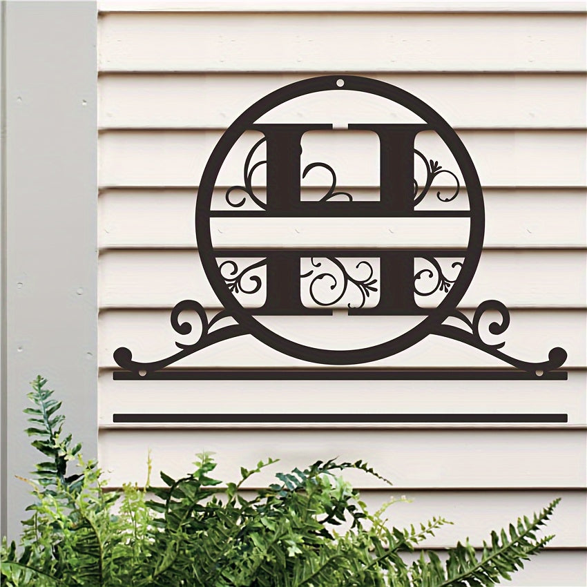 Maxsus metall oilaviy nom yozuvi bilan monogram va familiya, ob-havo sharoitiga chidamli, bardoshli va teksturali yakuniy uchun uy bezaklari