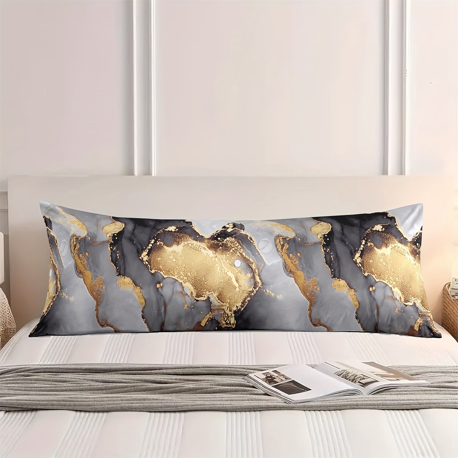Polyester Geometric Pattern Pillowcase for Body Pillow Soft and Washable