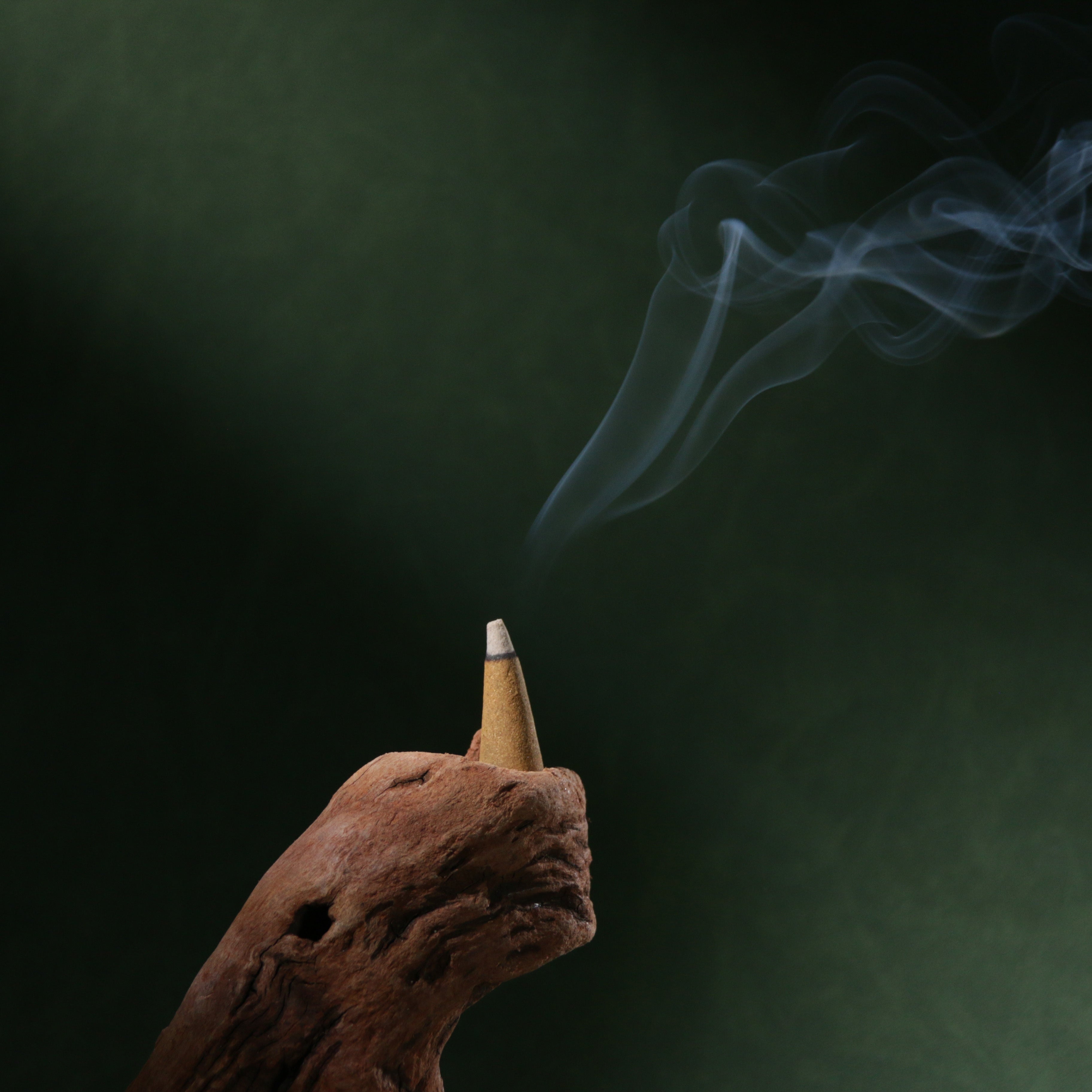 5/10 шт. ручной работы конусов благовоний Белый Мускус с сильным ароматом, идеально подходящих для очищения пространства и содействия расслаблению, доступны для использования в спальнях, во время медитации, йоги или для устранения негативной энергии.