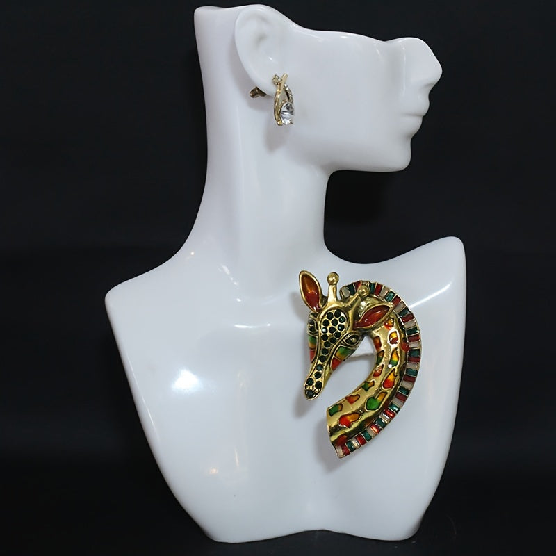 Vintage Giraffe Brooch with Colorful Rhinestones for Cardigans and Jackets