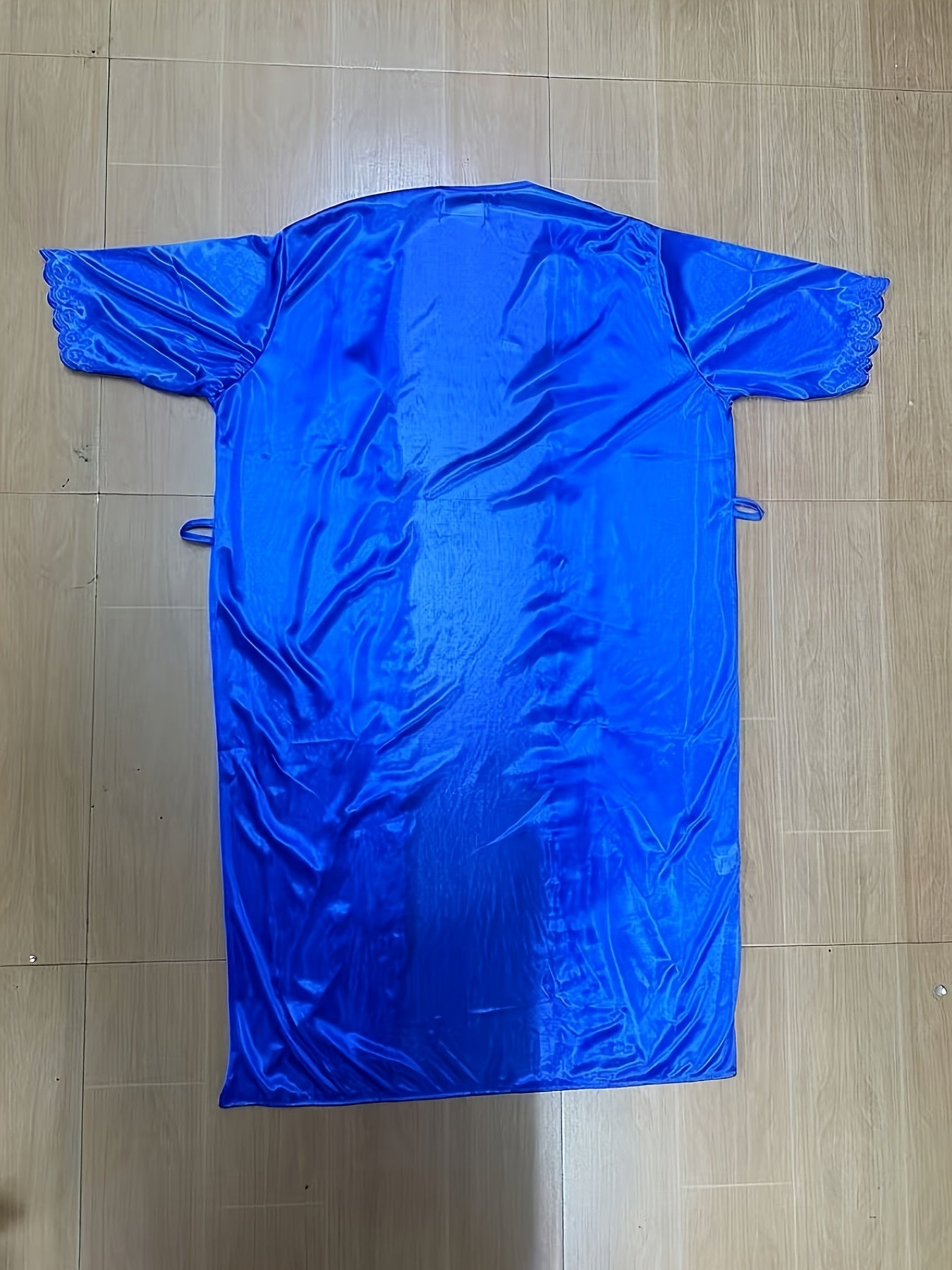 Plus Size Lace Nightgown and Robe Set for Summer Short Sleeve Semi-Sheer Solid Polyester