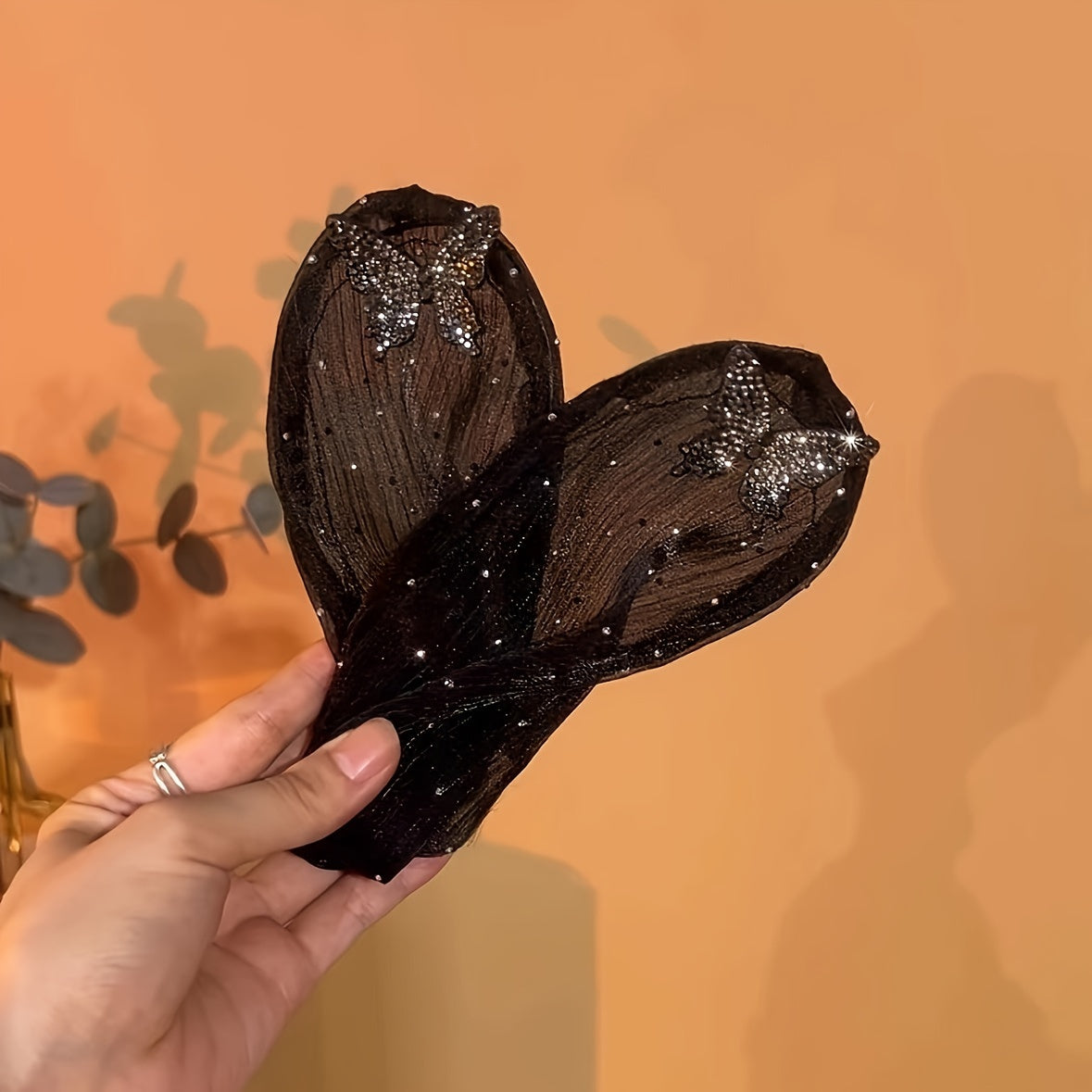 Vintage-Inspired Black Bowknot Hair Bun Maker with Rhinestones and Sequins for Women and Girls