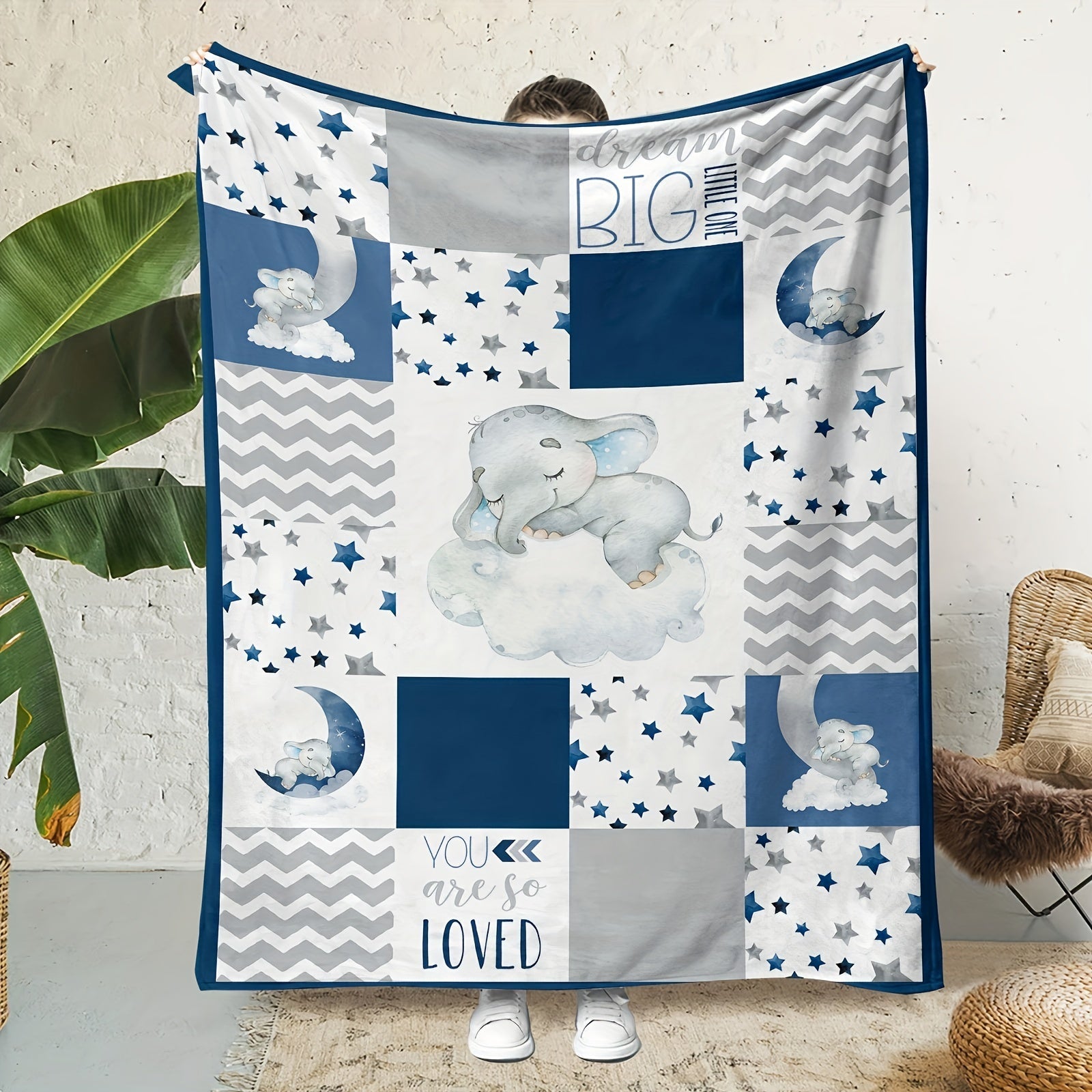 Elephant Printed Flannel Blanket for Adults and Kids Cozy Warm Throw