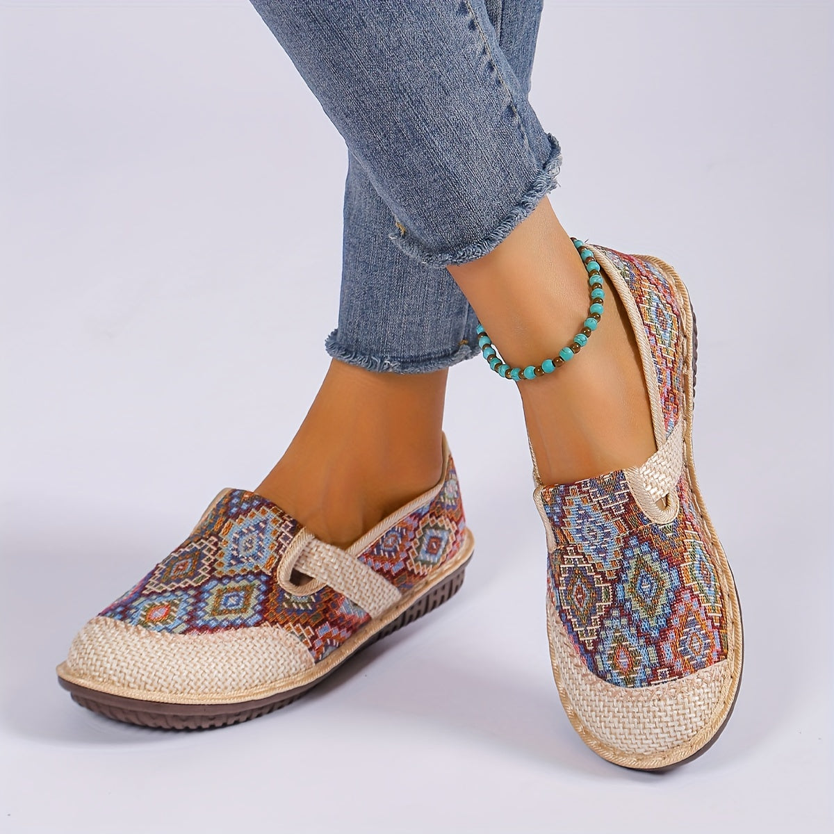 Women's Argyle Printed Slip-On Mules with Lightweight Sole and Breathable Fabric