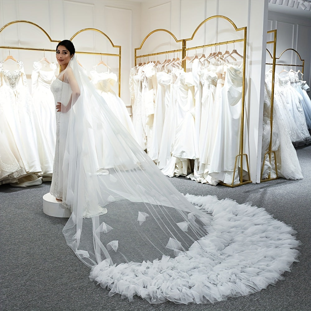 Women's Bridal Veil with Cascading Petals Polyester Wedding Accessory