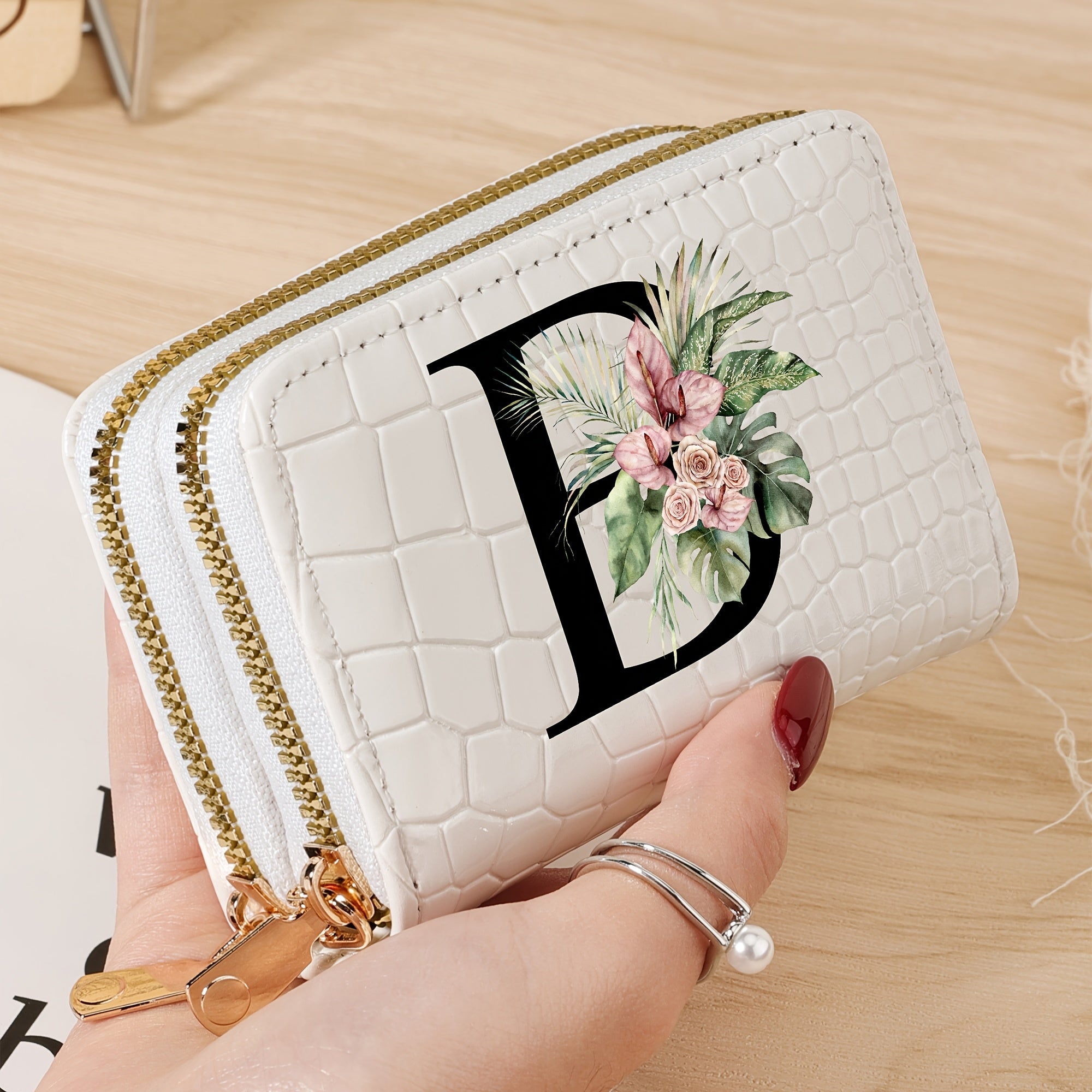 Cartera para tarjetas de crédito para mujer con estampado floral de letras, negro y blanco, gran capacidad, con cremallera y textura de cocodrilo en PU