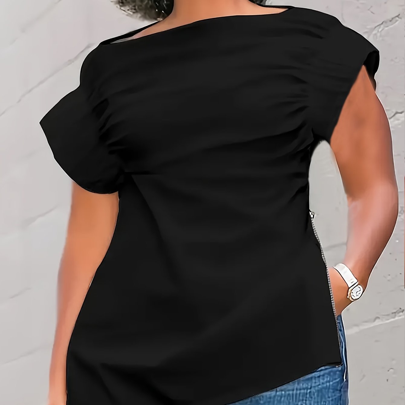 Plus Size Women's Short Sleeve T-Shirt with Zipper Breathable Red