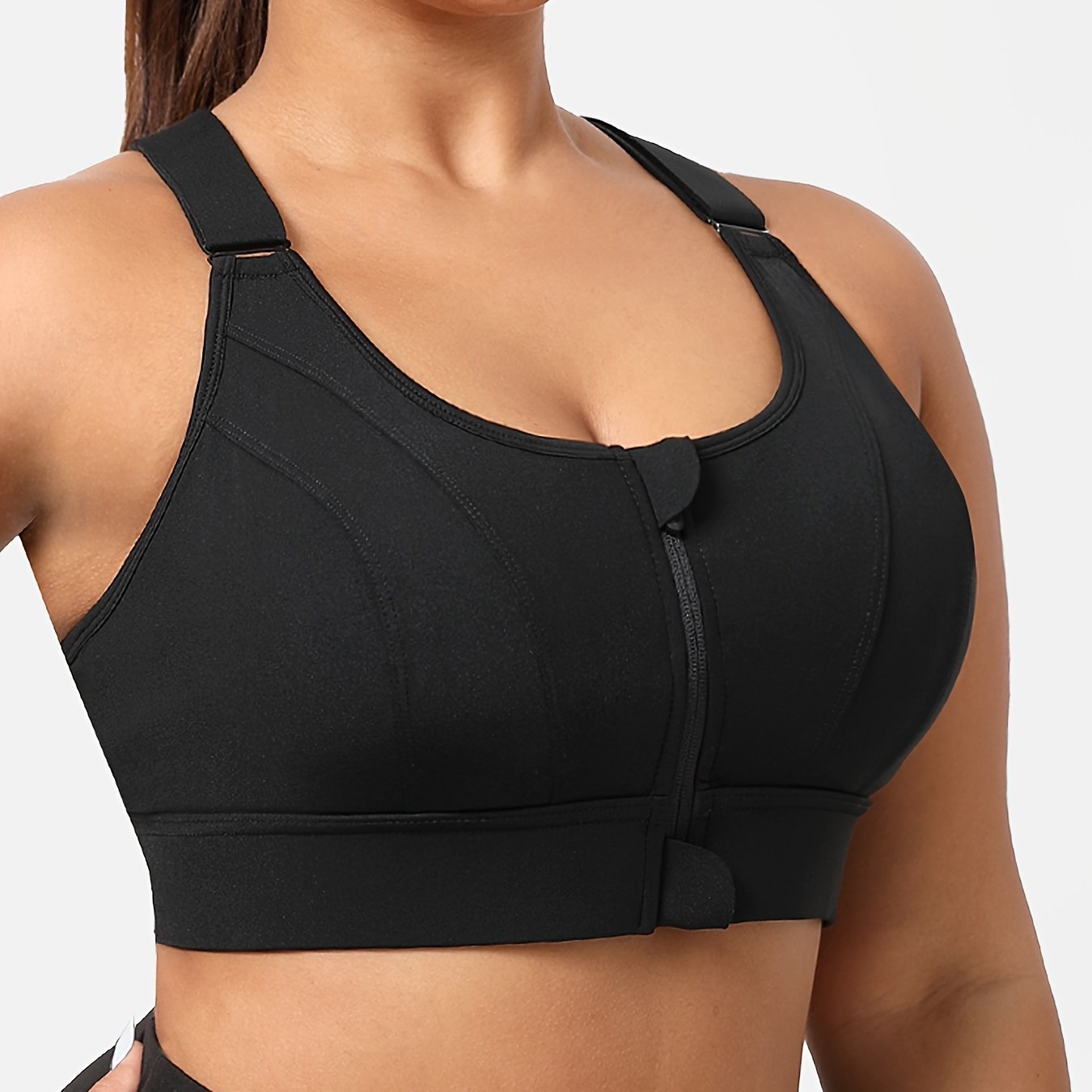 Plus Size Women's Black Sports Bra with Zipper and Adjustable Straps
