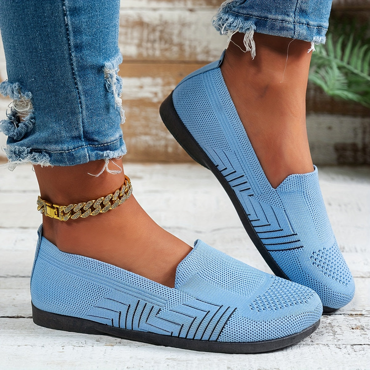 Women's Mesh Slip-On Sneakers Lightweight Casual Flats for Comfort