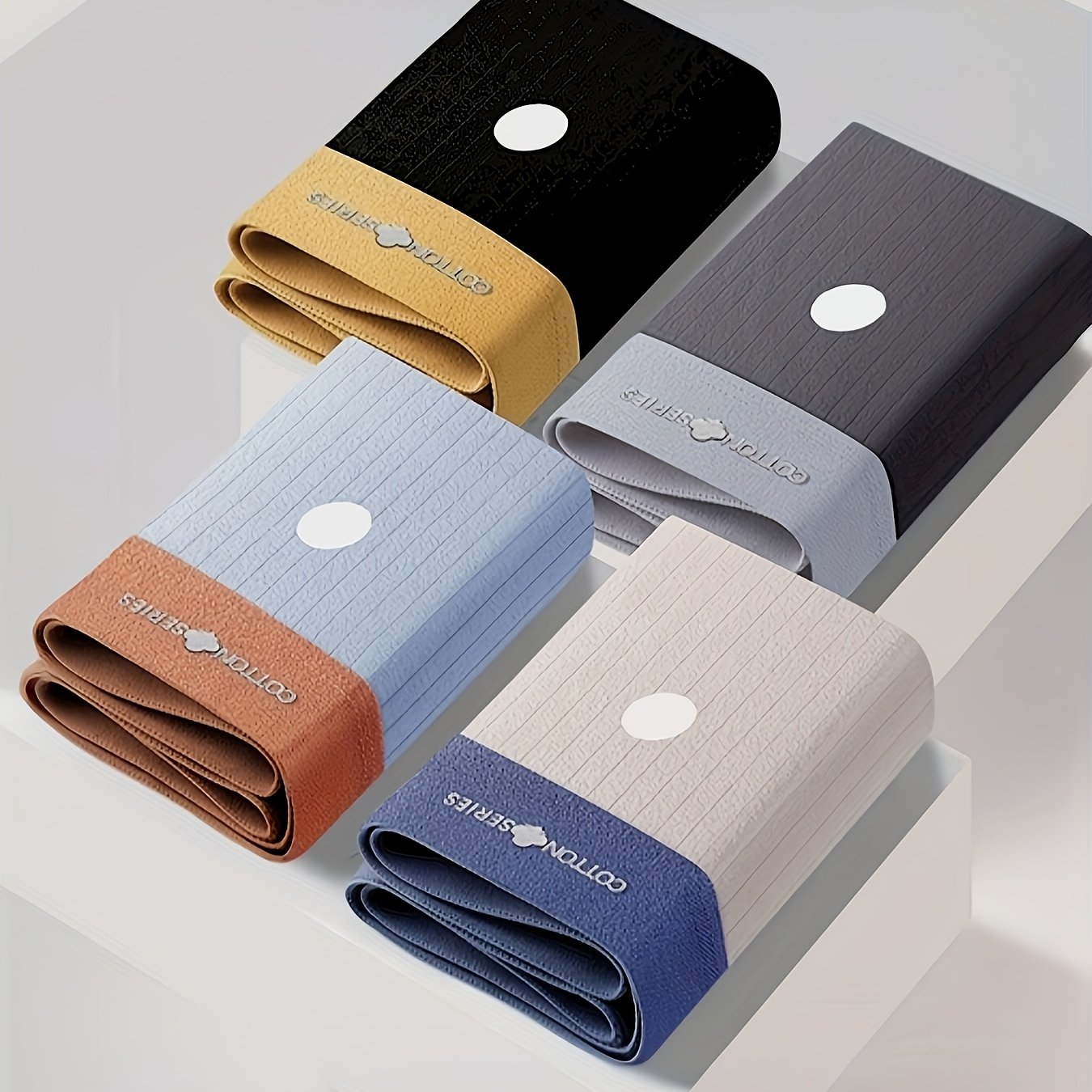 4-Pack Erkaklar Paxta Qisqa Shortlari, O'rta Cho'ziluvchan Trikotaj Matolari va Tasodifiy Chiziqli Dizayni bilan, 140gsm og'irlikda Yengil va Havo O'tkazuvchi.