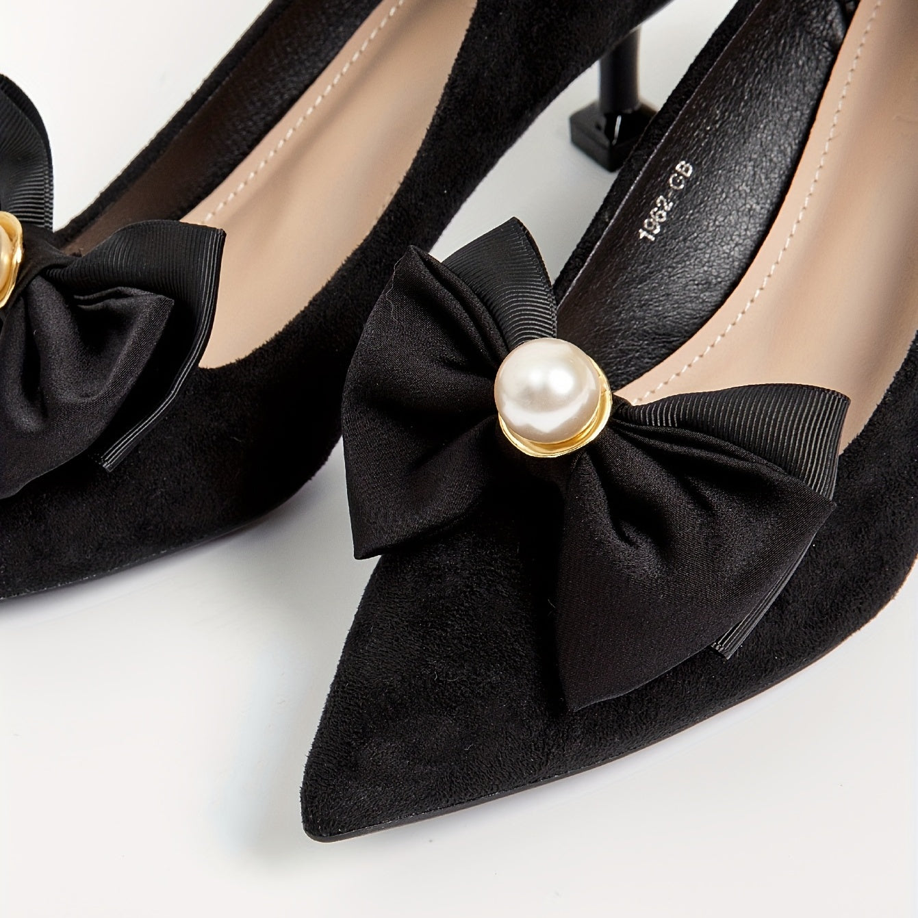 Women Faux Pearl Bowknot Shoe Clips Detachable Buckles for Wedding High Heels