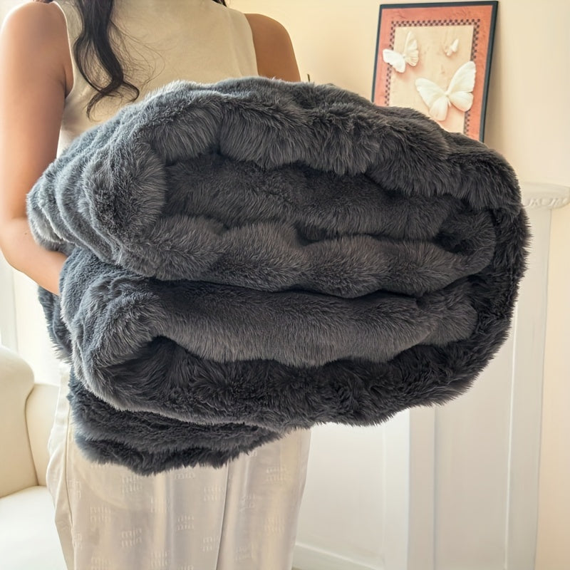 Faux Rabbit Fur Throw Blanket White Geometric Snuggle Cozy Sofa Bed