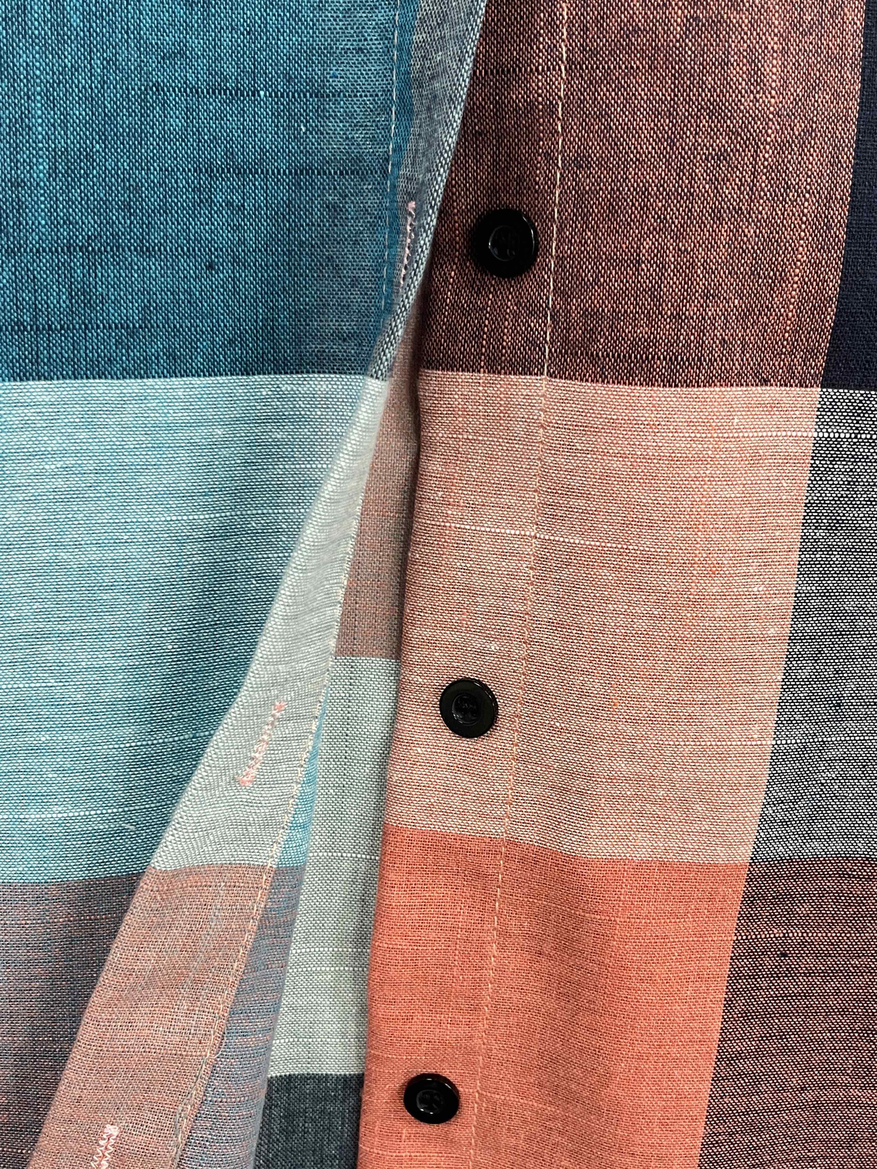 Plus Size Women's Casual Checkered Shirt Longline Button-Up Navy White Grid