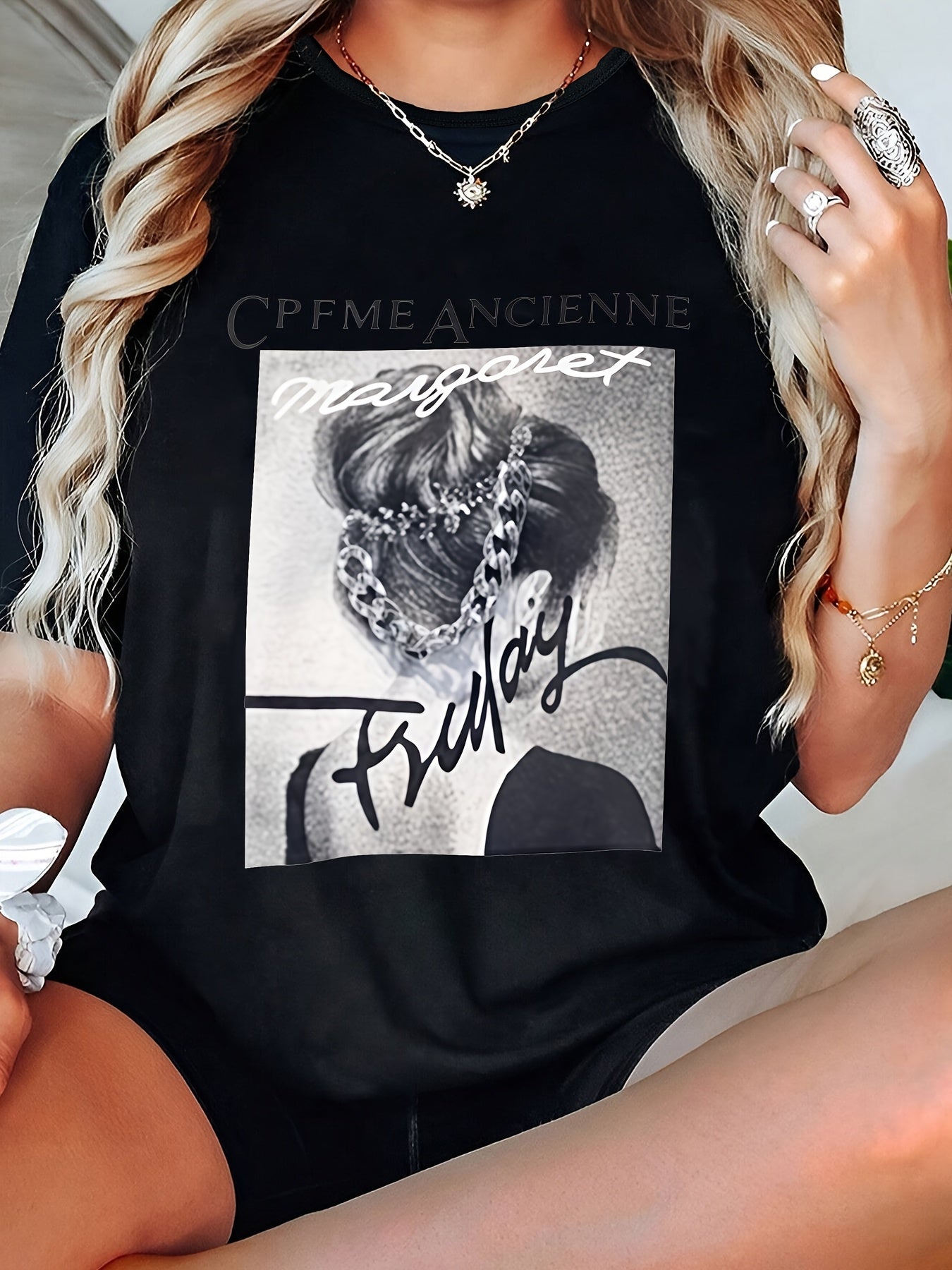Plus Size Women's Black Short Sleeve T-Shirt Casual Crew Neck Portrait Print