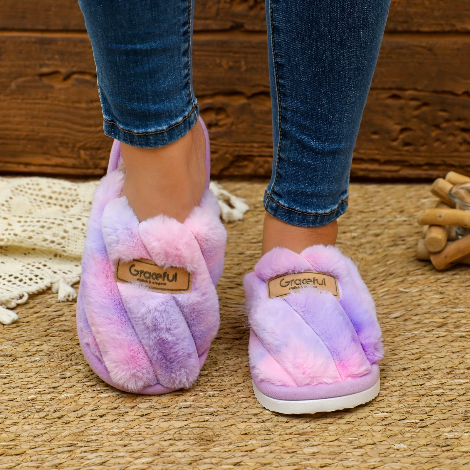 Ayollar uchun mo'ljallangan yumshoq slip-on uy chiroqlari - Tishlamaydigan EVA taglik bilan ichki va tashqi foydalanish uchun