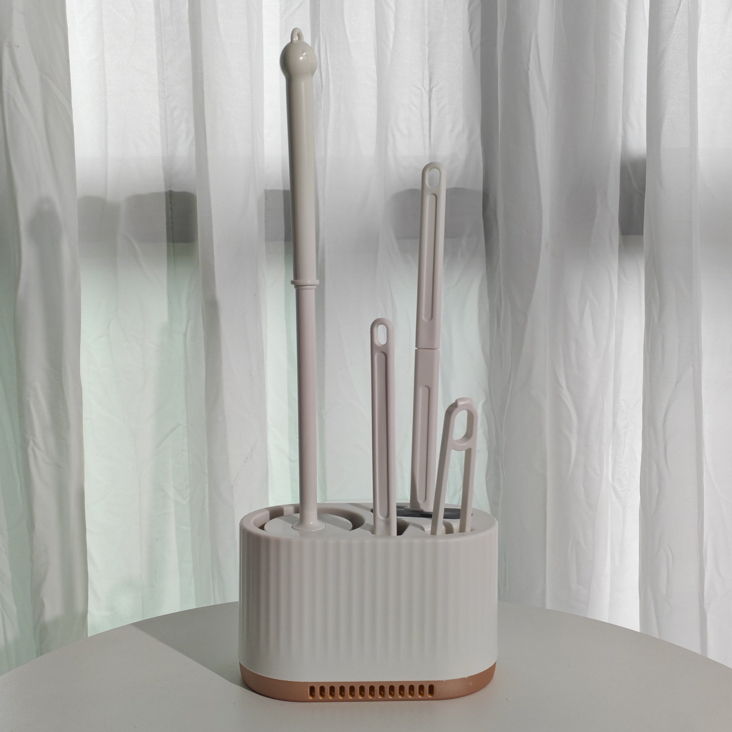 Набор из 4 пластиковых щеток для унитаза с держателем, настенный монтаж, инструменты для уборки ванной