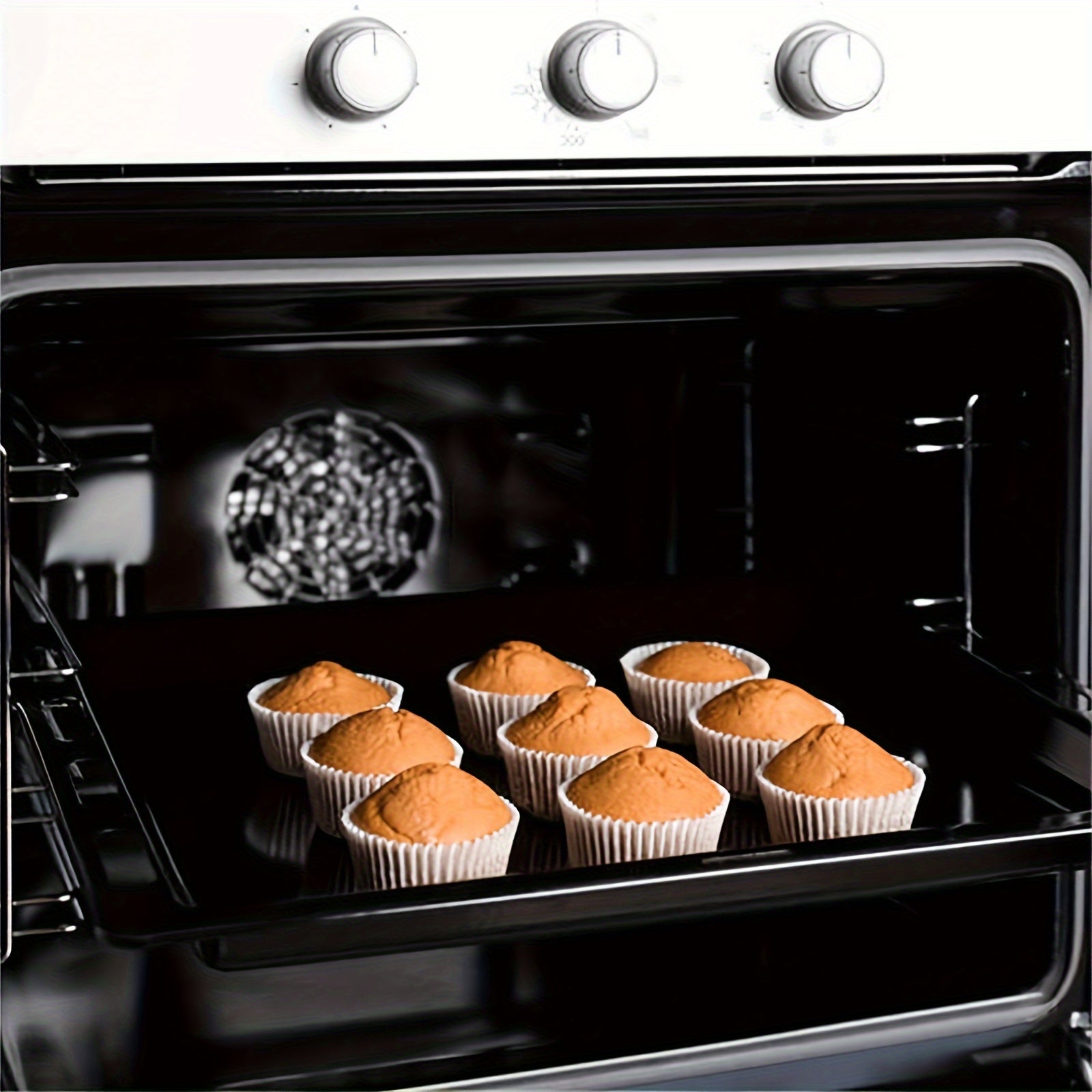 Pack of 200 White Cupcake Liners Disposable Paper Baking Cups 5x3cm