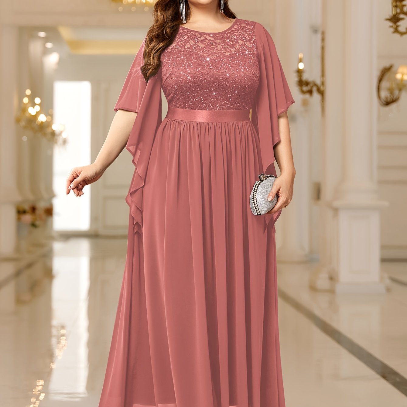 Темно-синее макси-платье с кружевной отделкой и рукавами-бабочками для вечерних вечеринок