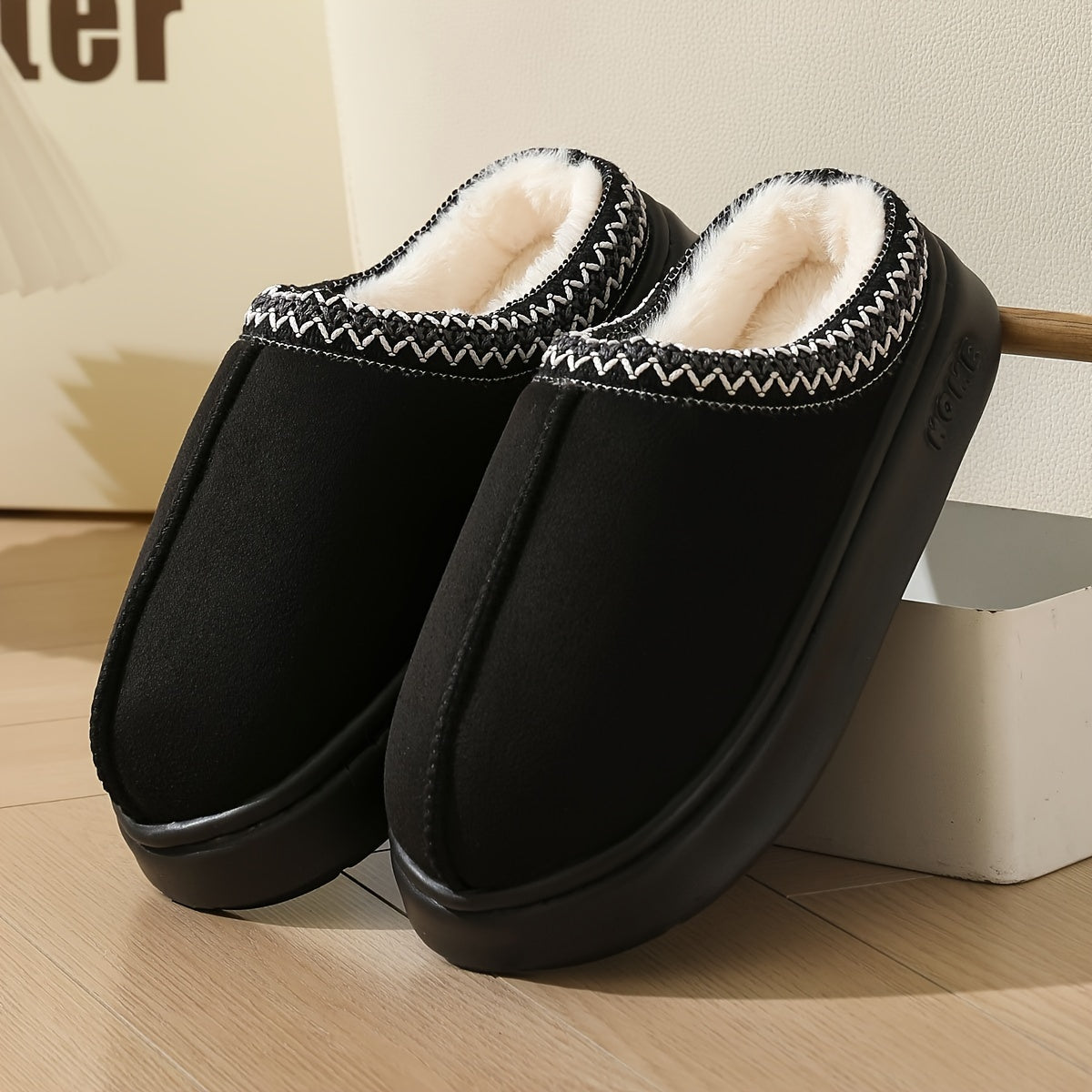 Unisex Plush Fleece-Lined Cozy Winter Slippers Non-Slip Indoor Outdoor