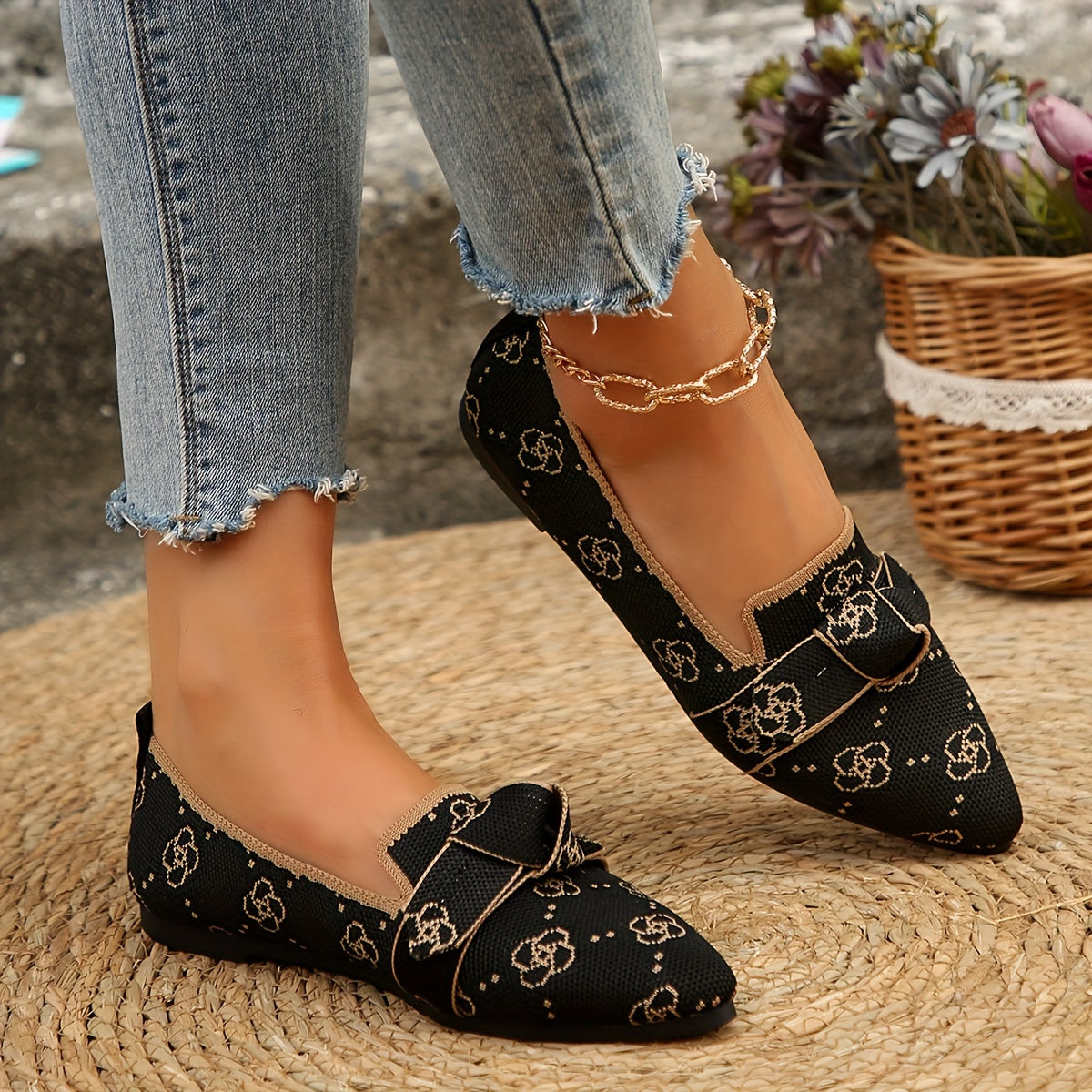 Women Breathable Printed Flats with Pointed Toe Comfortable Shoes