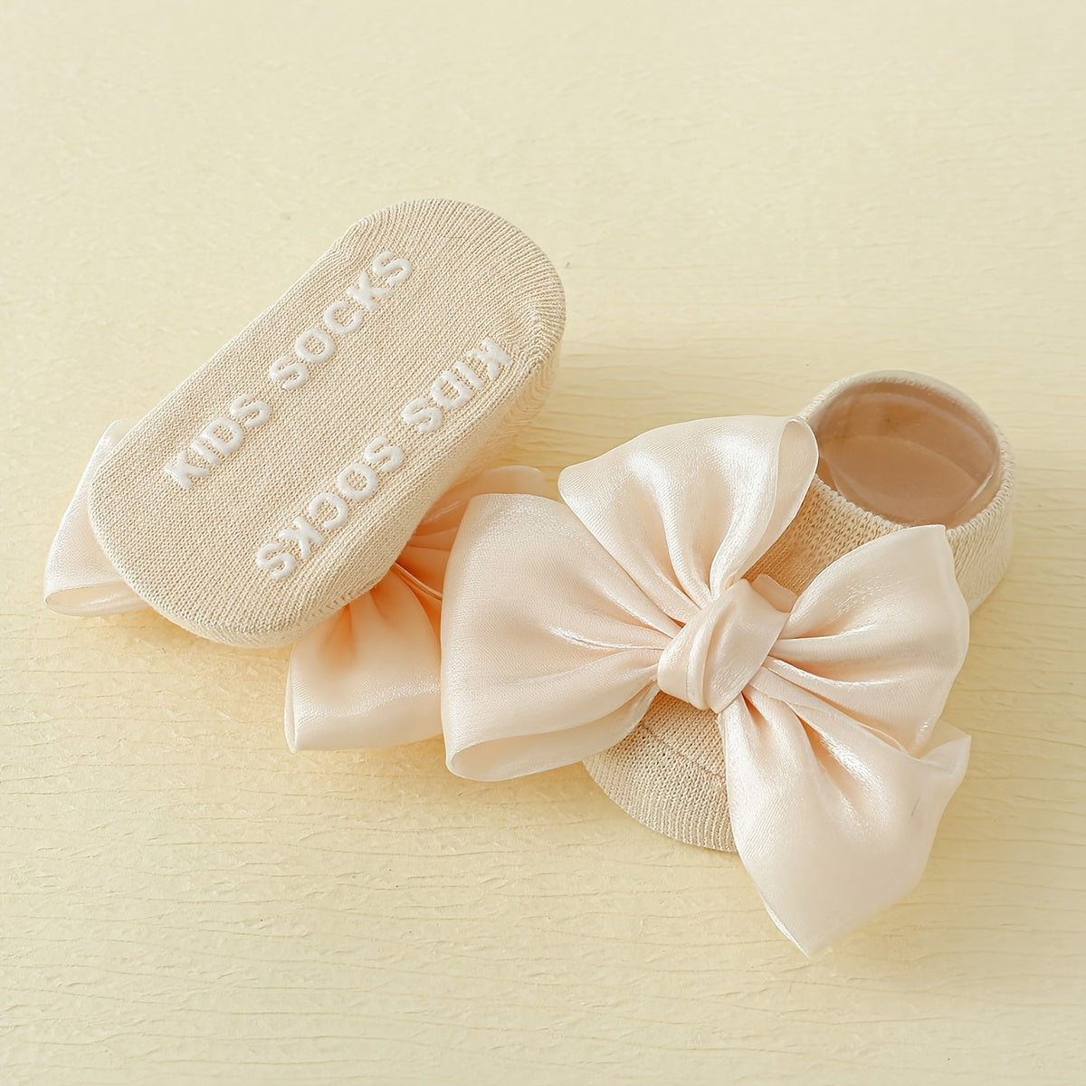 Kids Girls 4 Pairs Cotton Blend Anti-Skid Socks with Bowknot and Dot Glue