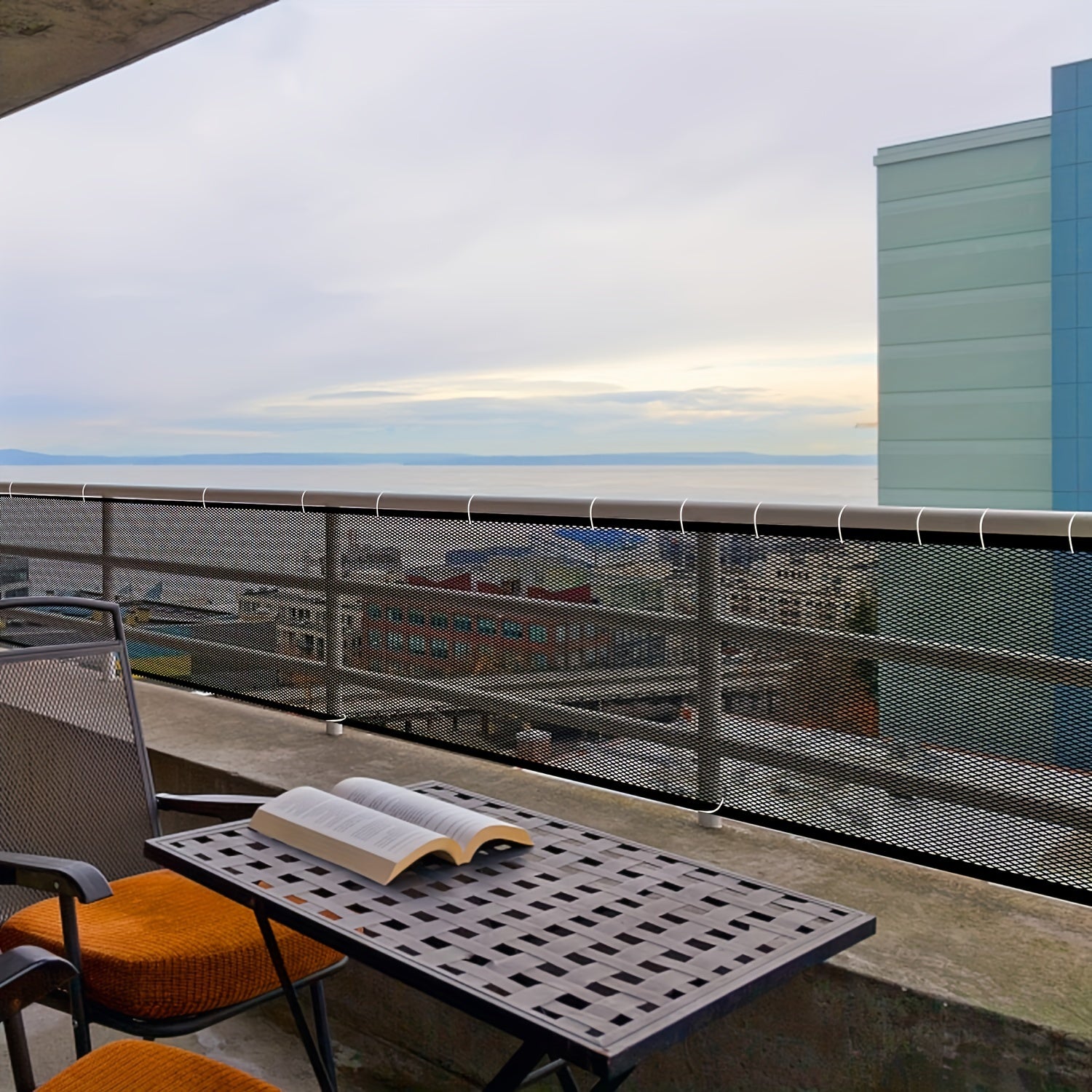 Child Safety Net for Staircase and Balcony Black Mesh Lead-Free for Children Ages 3-6 1 Set