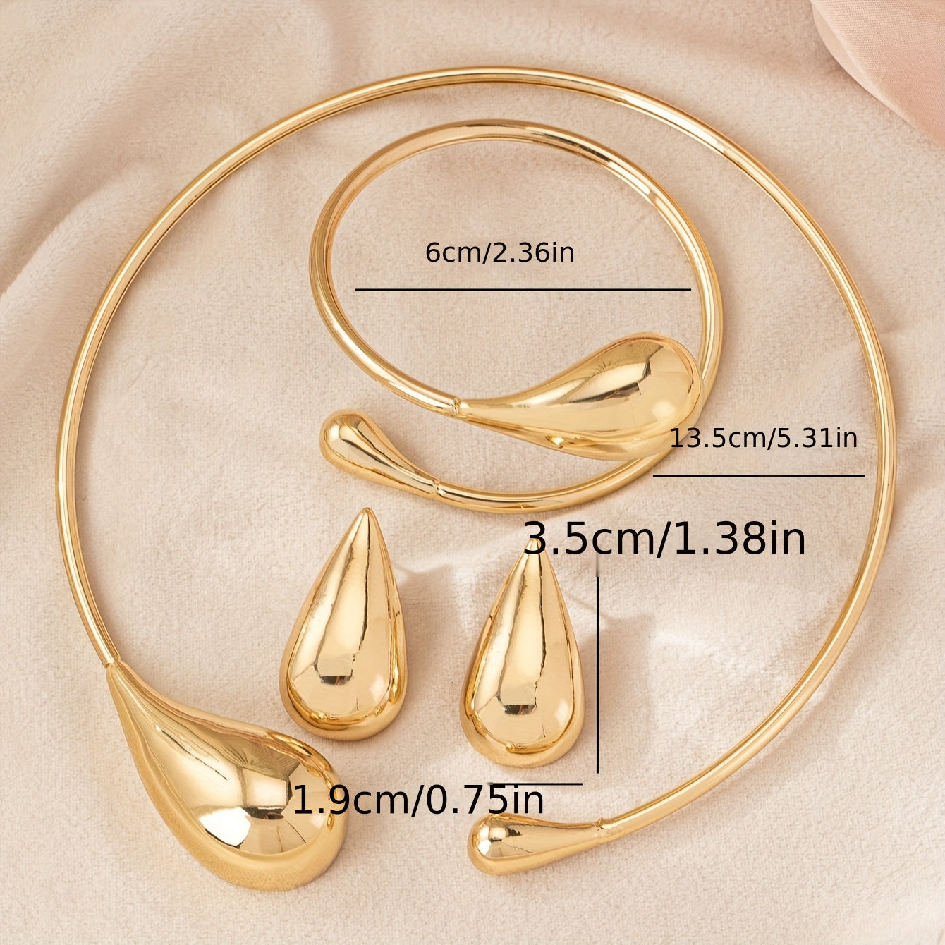 Vintage-Inspired Tear Drop Jewelry Set Gold-Plated Collar Necklace Bracelet Earrings