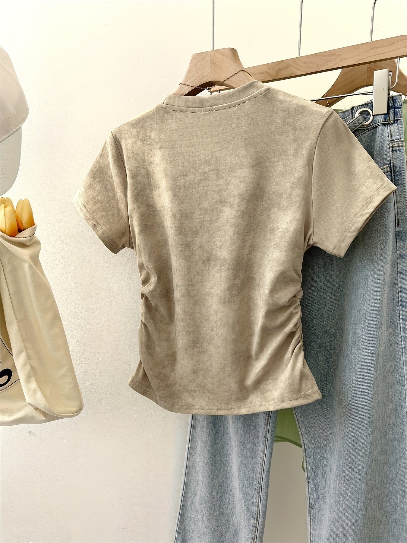 Women's Butterfly Embroidered Short Sleeve Cotton T-Shirt for Spring and Summer