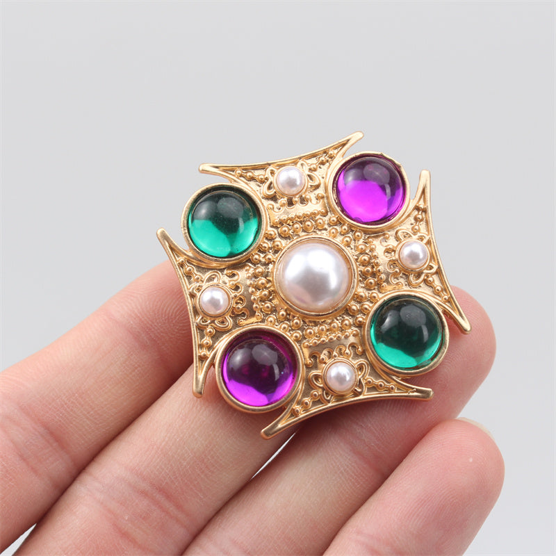 Vintage Resin Enamel Brooch Pin ayollar uchun zamonaviy barokko zargarlik buyumlari sovg‘a