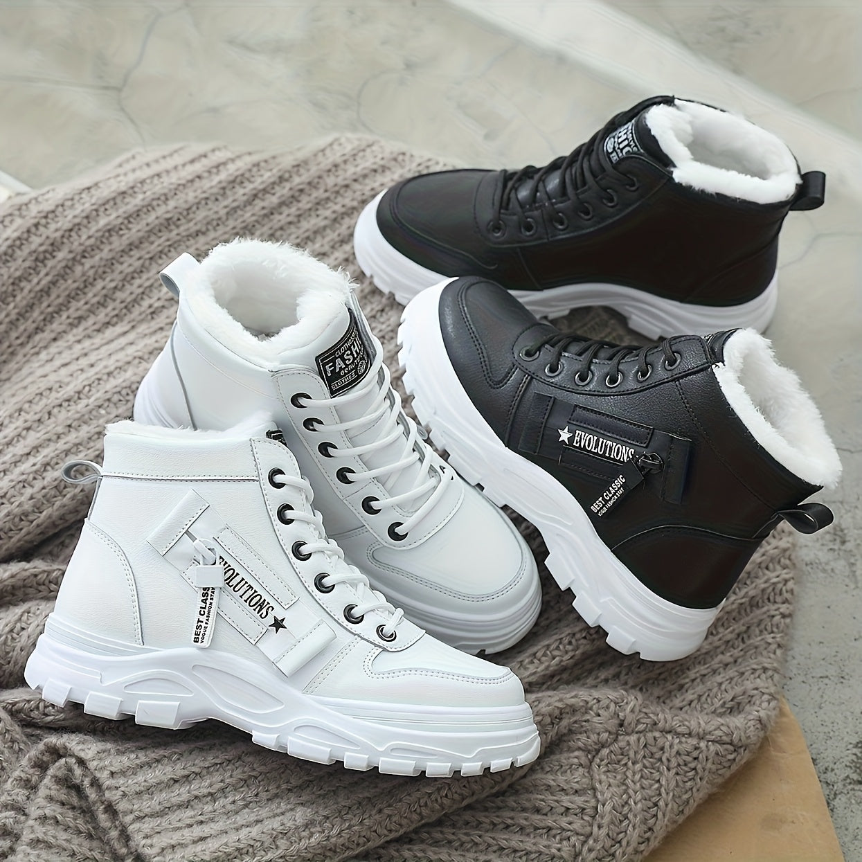 Women's Plush Lined Ankle Boots Winter Warm High-Top Lace-Up Shoes