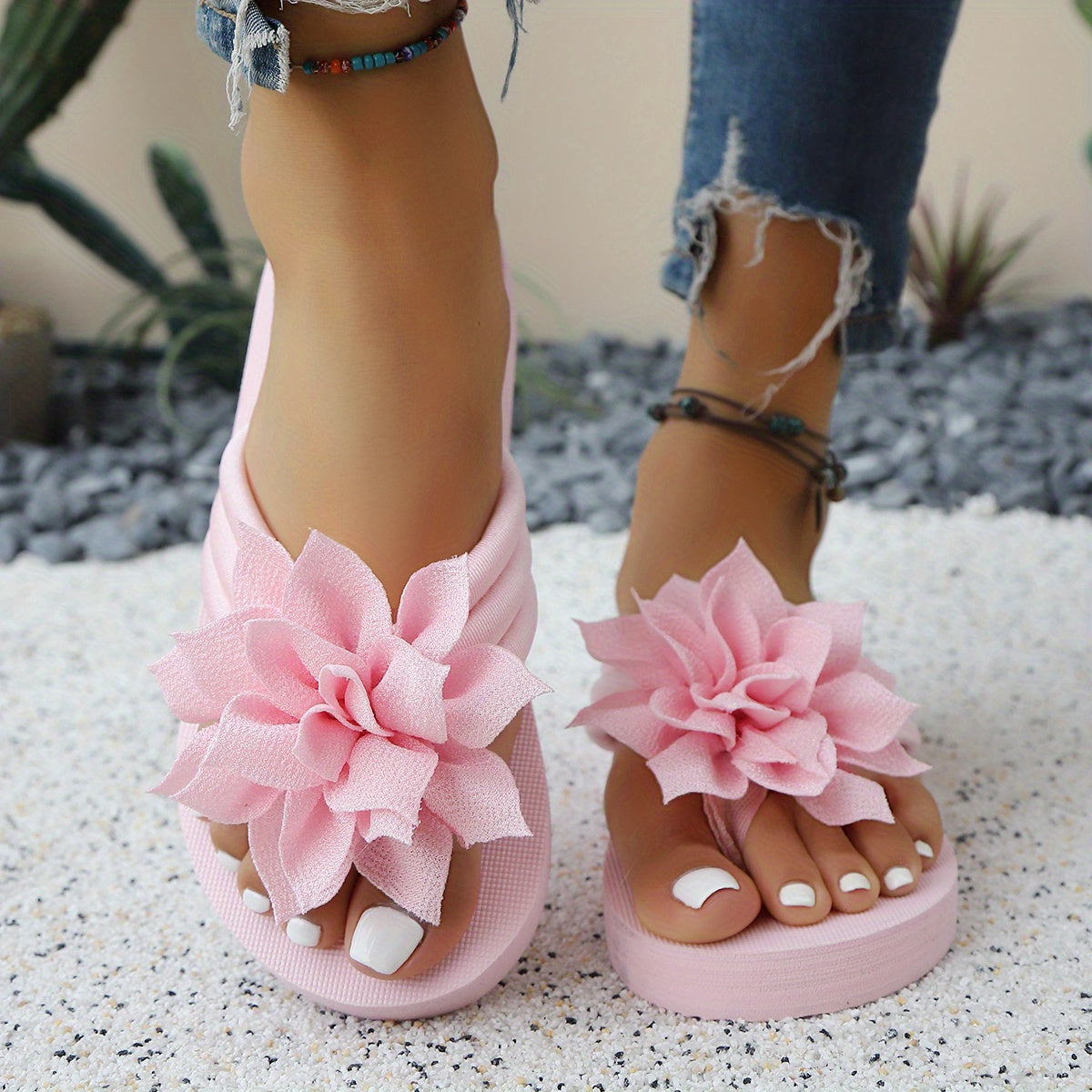 Women's Plus Size Floral Slip-On Slippers Pink Flower EVA Sole Indoor Outdoor