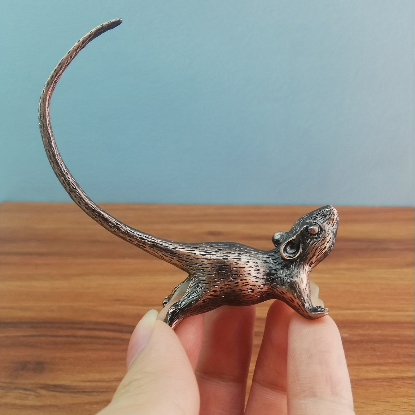 Adorno en miniatura de ratón de metal para escritorio y decoración de ceremonia del té