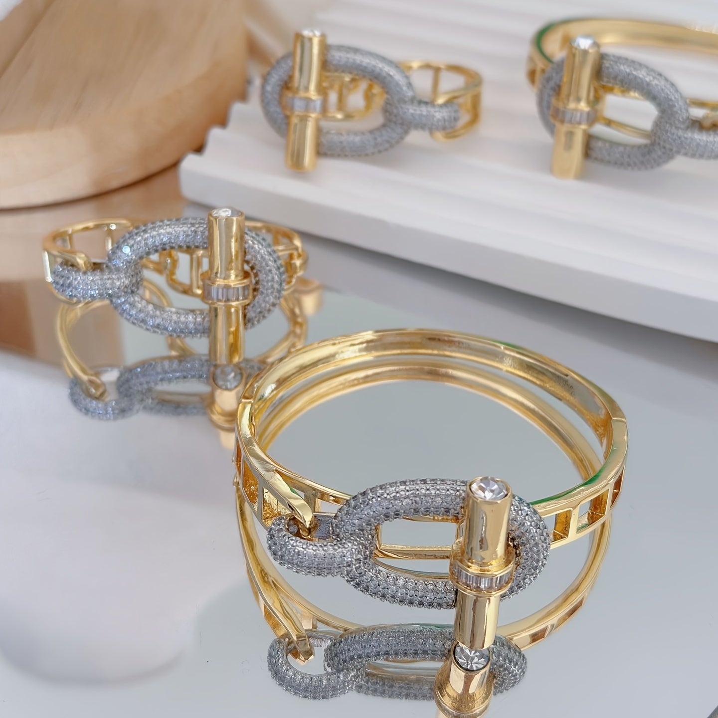 Women's Vintage Style Bangle Stainless Steel with Cubic Zirconia Gold Plated