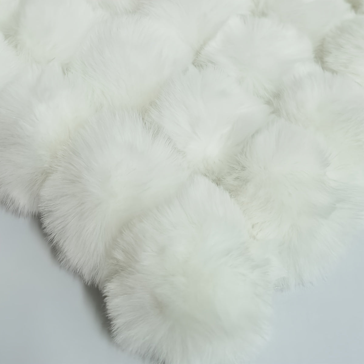 Set of 20 8cm Faux Rabbit Fur Pom Pom Keychains Fluffy Balls for Hats Bags and Accessories