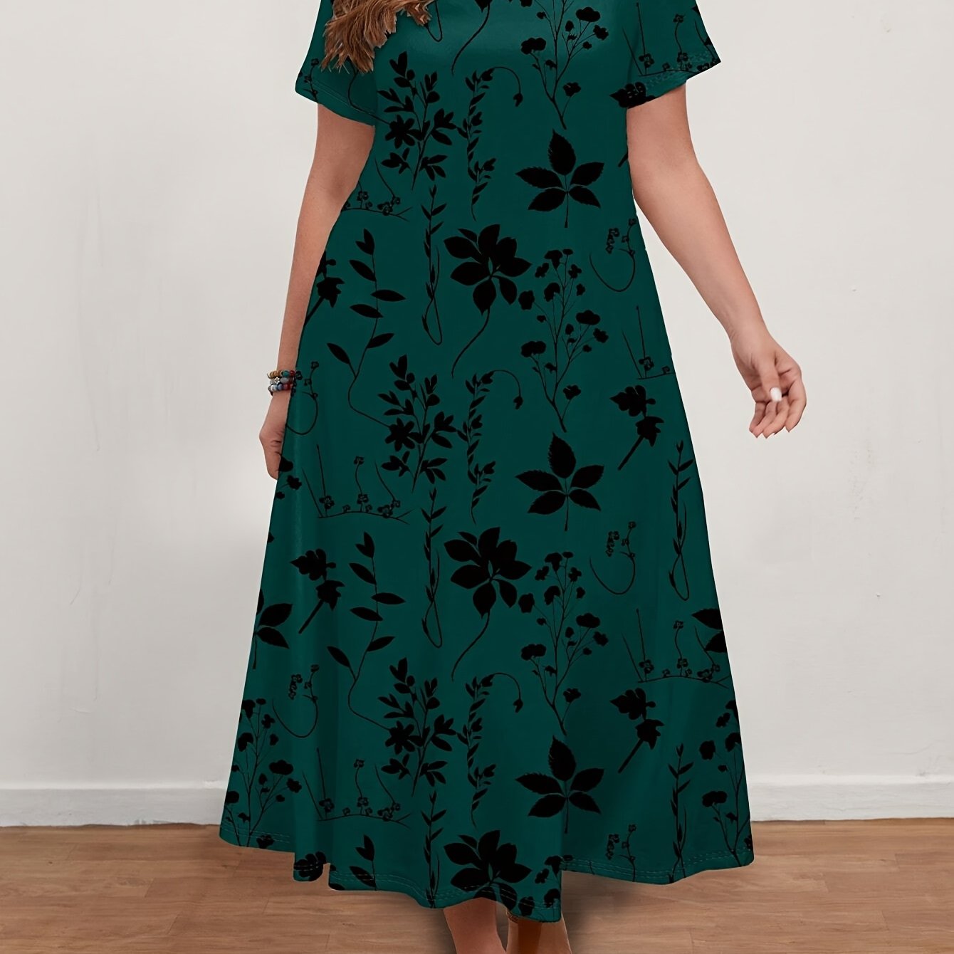 Plus Size White Floral Ankle-Length Dress with Short Sleeves V-Neck Ruffled Hem Polyester Blend