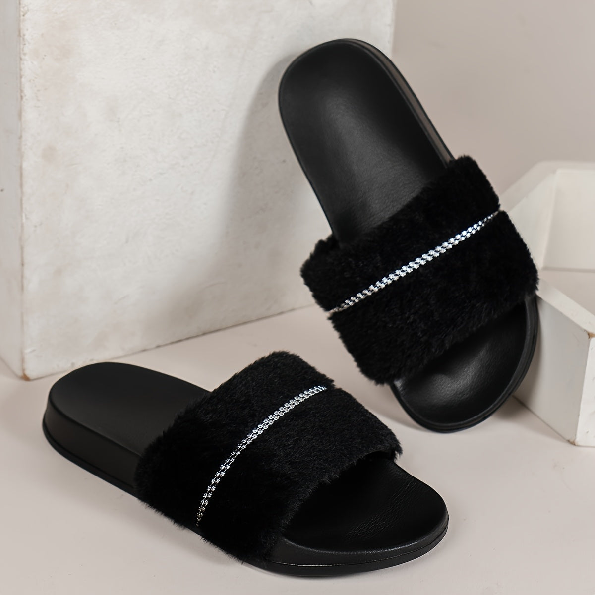 Женские повседневные сандалии с открытым носком, цепочкой из страз и толстой подошвой