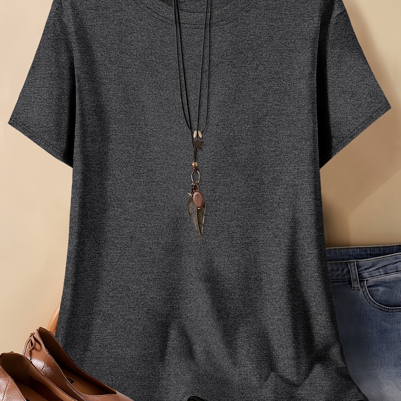 Plus Size Women's Cotton Plain T-Shirt in Black Large