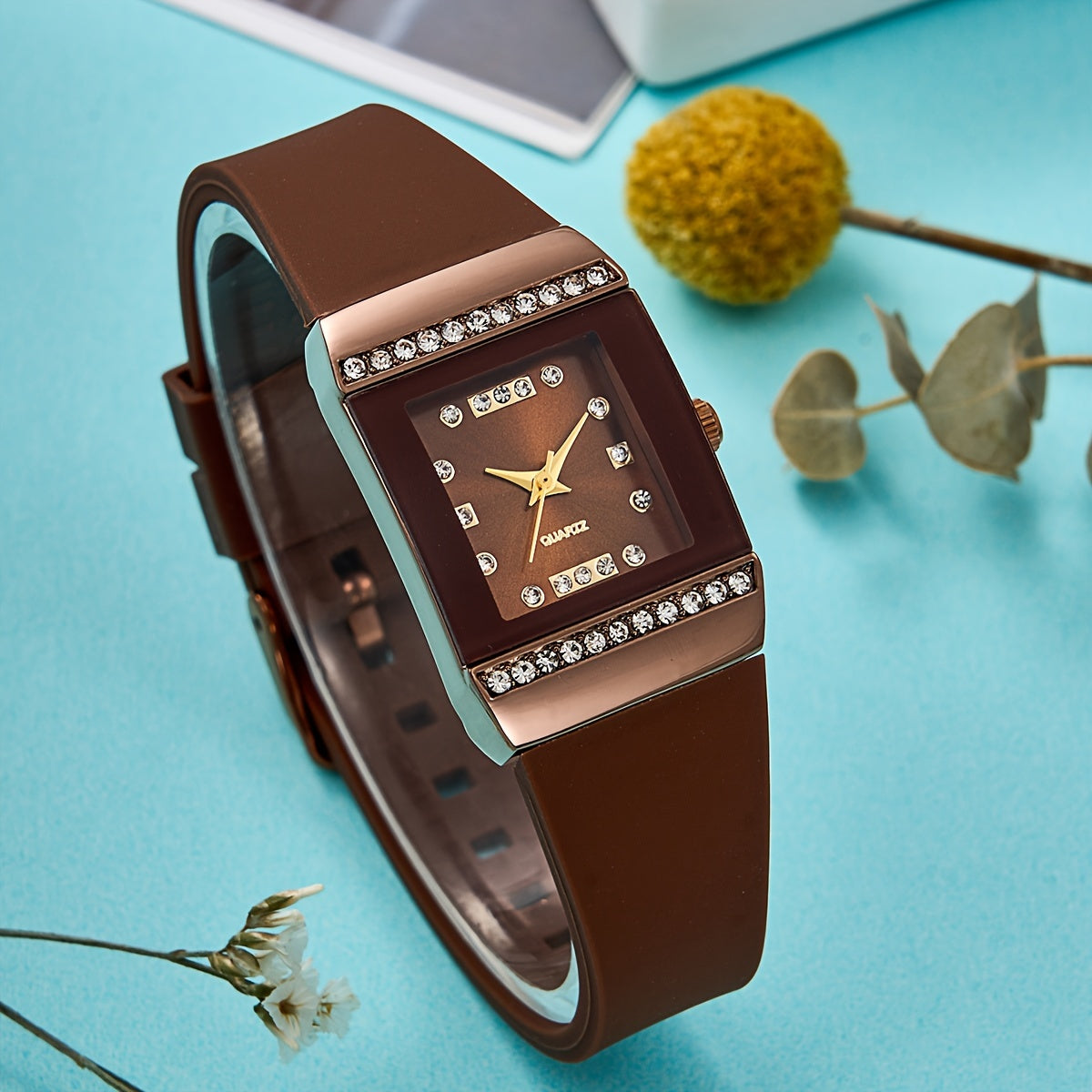 Women's Vintage Style Rhinestone Quartz Watch with Square Dial and Silicone Band