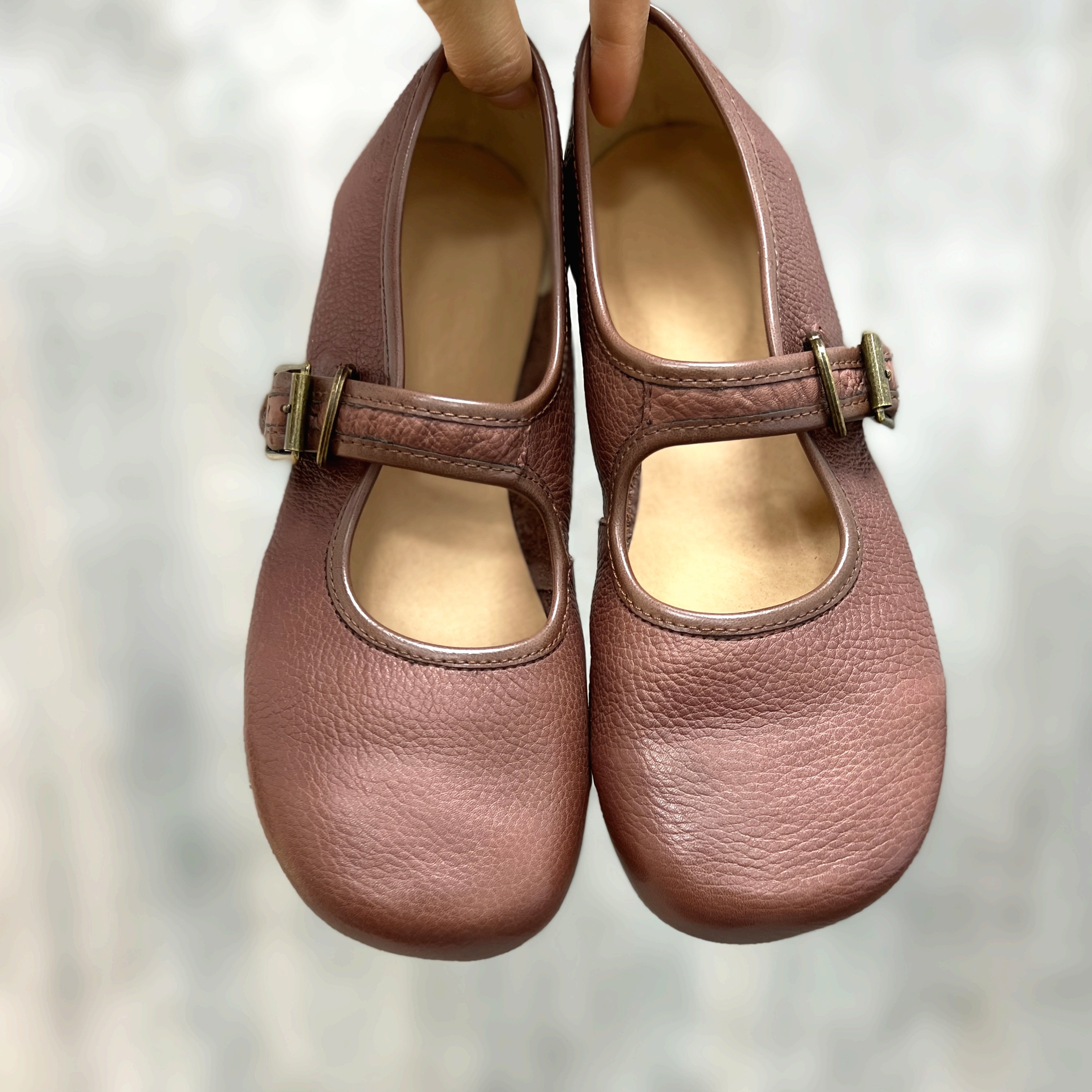 Women's Leather Mary Jane Flats Casual Shoes Adjustable Strap Lightweight