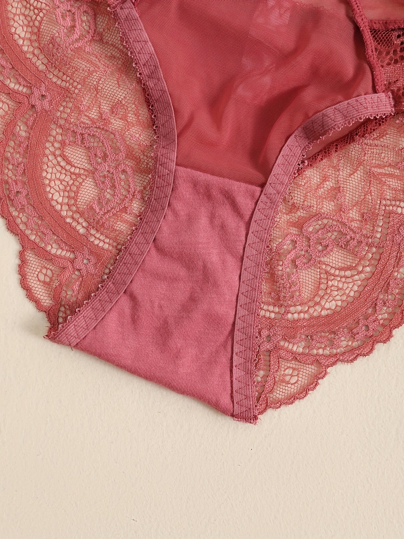 Women’s Lace Padded Bra Set Underwire Comfortable Lingerie