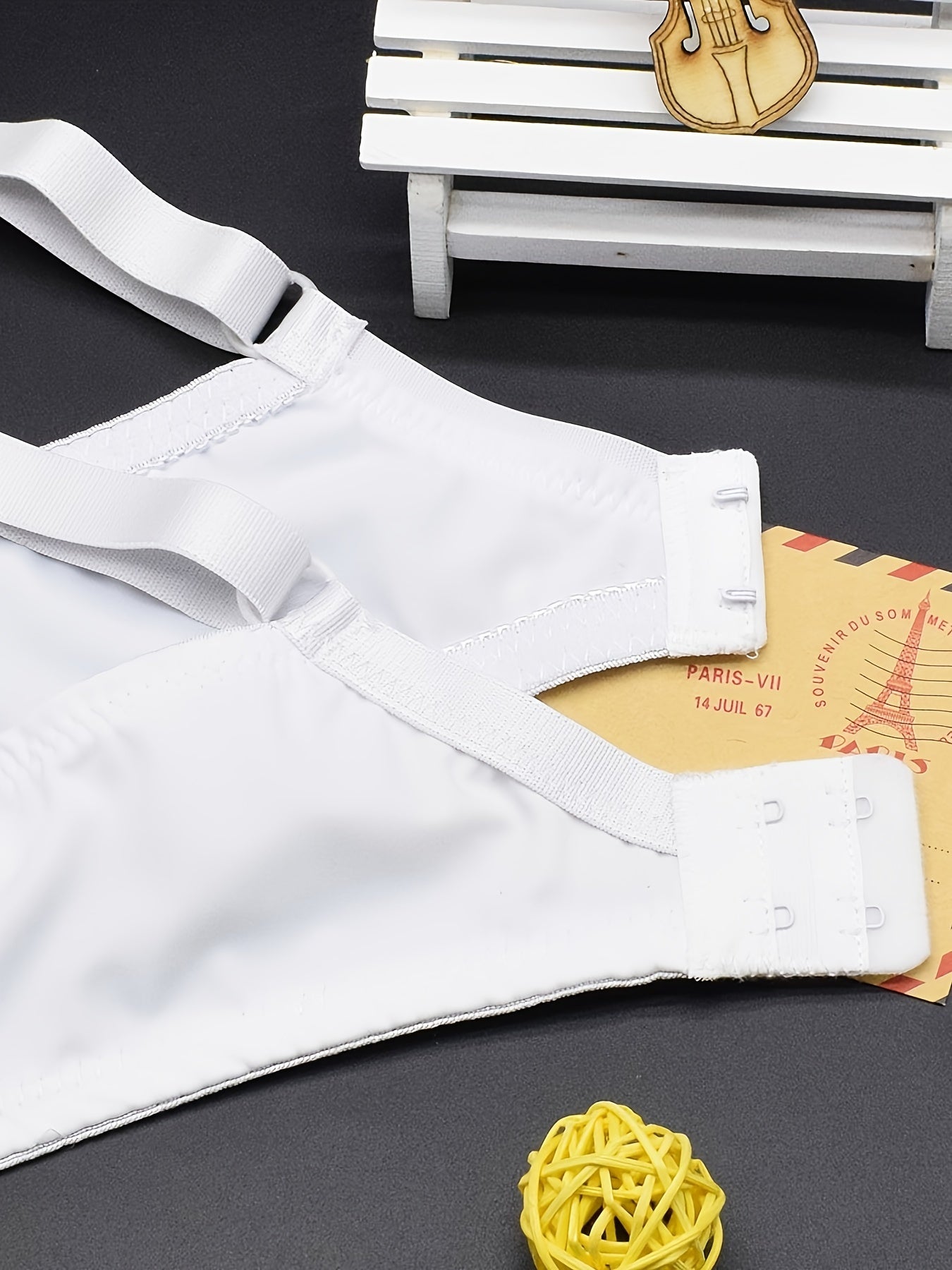 Plus Size Women's Lace Lingerie Bra with Floral Print V-Neck Scalloped Trim Light Blue