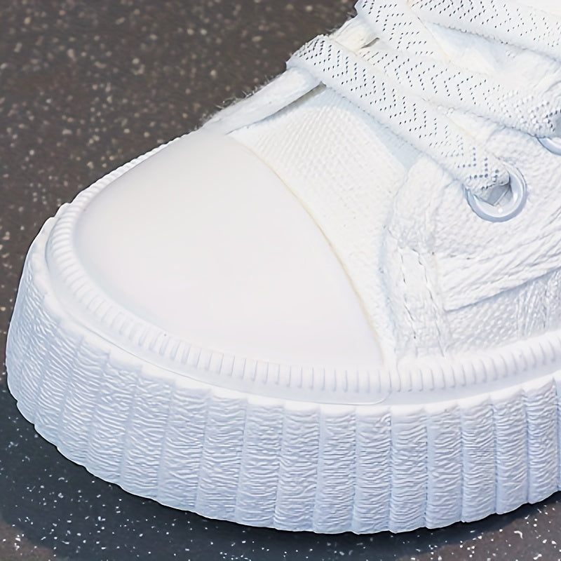 Girls Low Top Canvas Sneakers Lightweight Non-Slip Casual All-Season