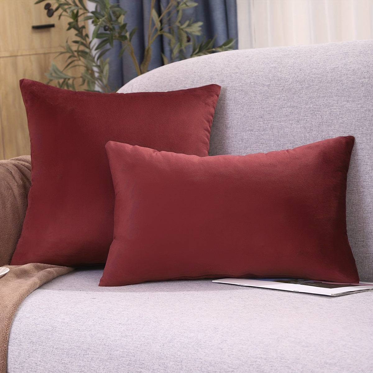 1 dona velur yostiq qoplamalari, qishki yashash xonasi va yotoqxona bezatish uchun bir nechta ranglarda, ichki qismisiz.